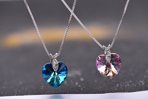 ocean heart crystal pendant necklace stylish sweet collarbone chain ocean heart crystal pendant necklace stylish sweet collarbone chain