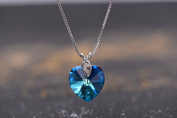 ocean heart crystal pendant necklace stylish sweet collarbone chain ocean heart crystal pendant necklace stylish sweet collarbone chain