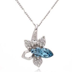 crystal large flower pendant necklace for women, fashionable short crystal collarbone chain
