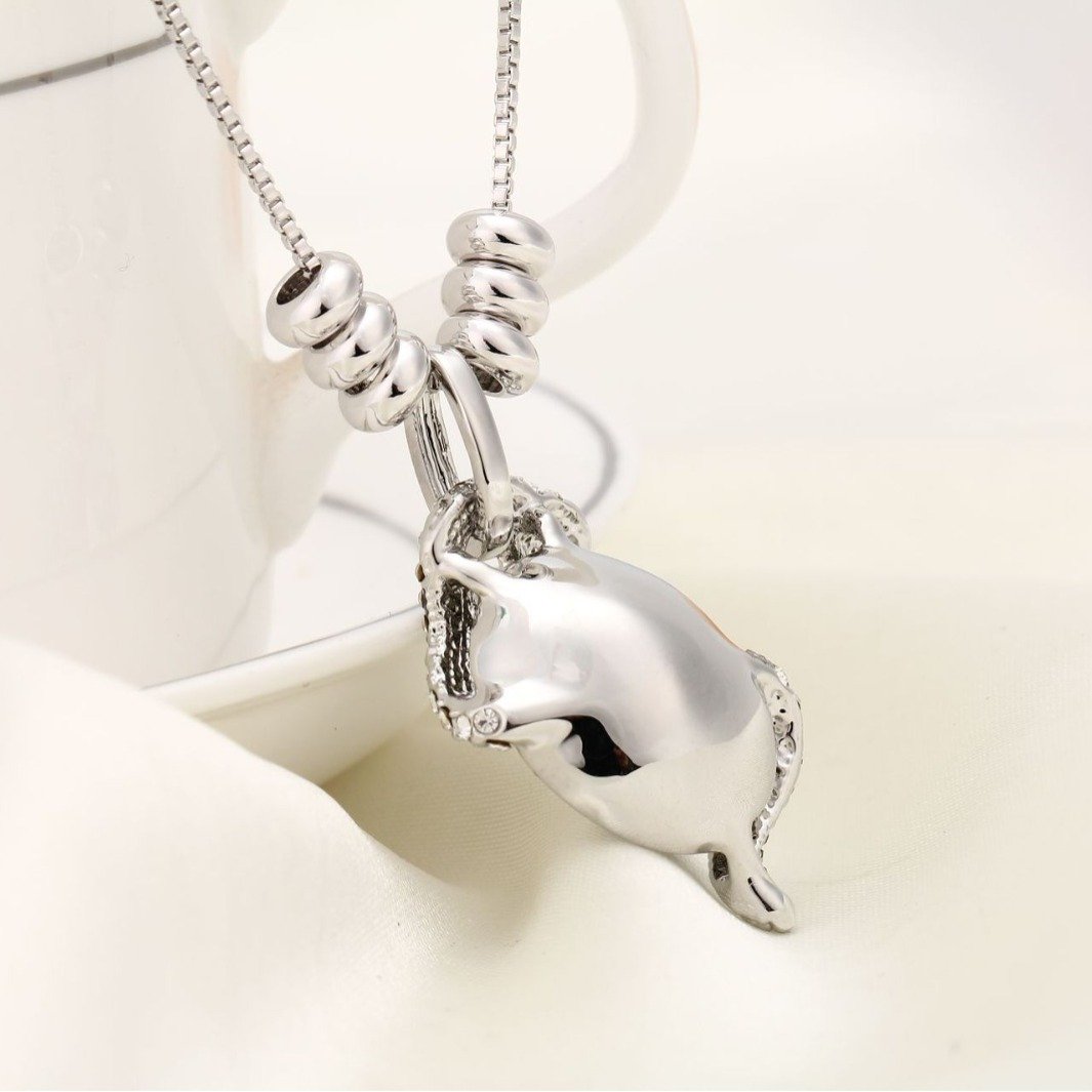 transparent black panther snake crystal pendant necklace alloy collarbone chain transparent black panther snake crystal pendant necklace alloy collarbone chain