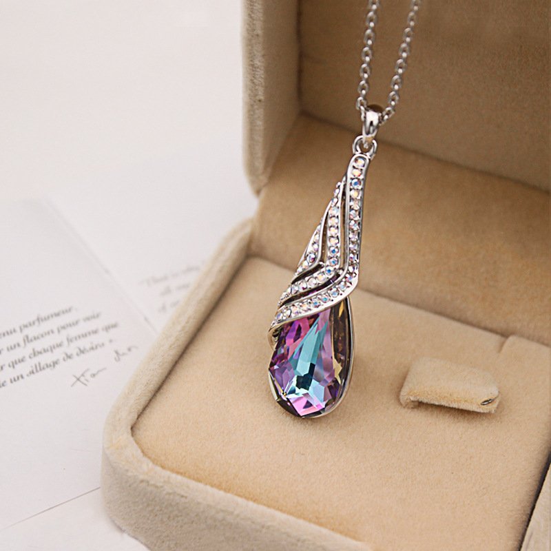 purple crystal pendant necklace for women, trendy collarbone chain, simple and unique accessory purple crystal pendant necklace for women, trendy collarbone chain, simple and unique accessory