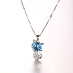 cat tail crystal necklace with micro pavé diamonds fashionable trendy animal pendant choker