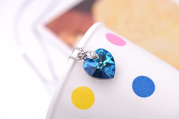 ocean heart crystal pendant necklace stylish sweet collarbone chain ocean heart crystal pendant necklace stylish sweet collarbone chain