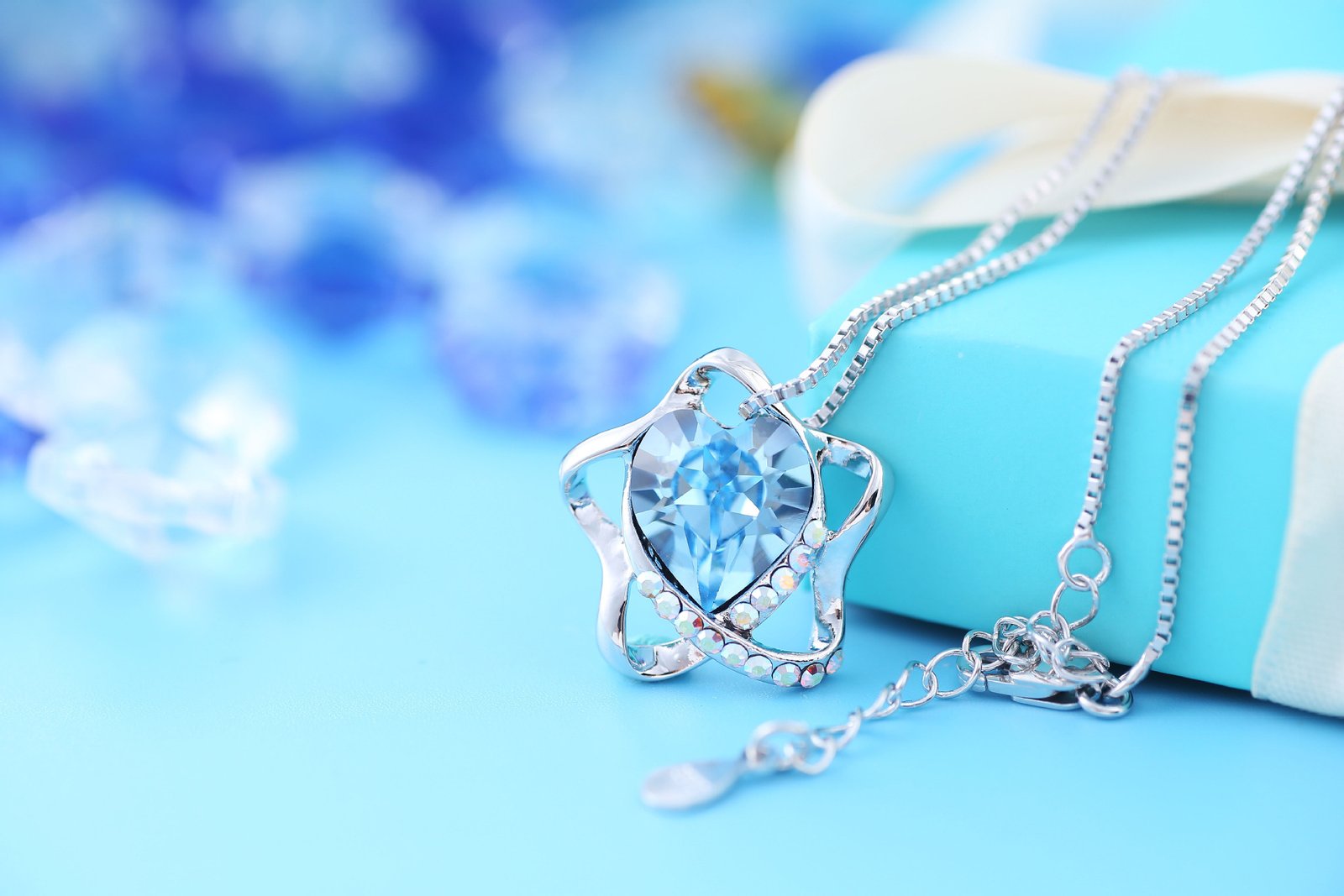 pentagram and heart crystal necklace for women, colour retaining fashion pendant choker pentagram and heart crystal necklace for women, colour retaining fashion pendant choker