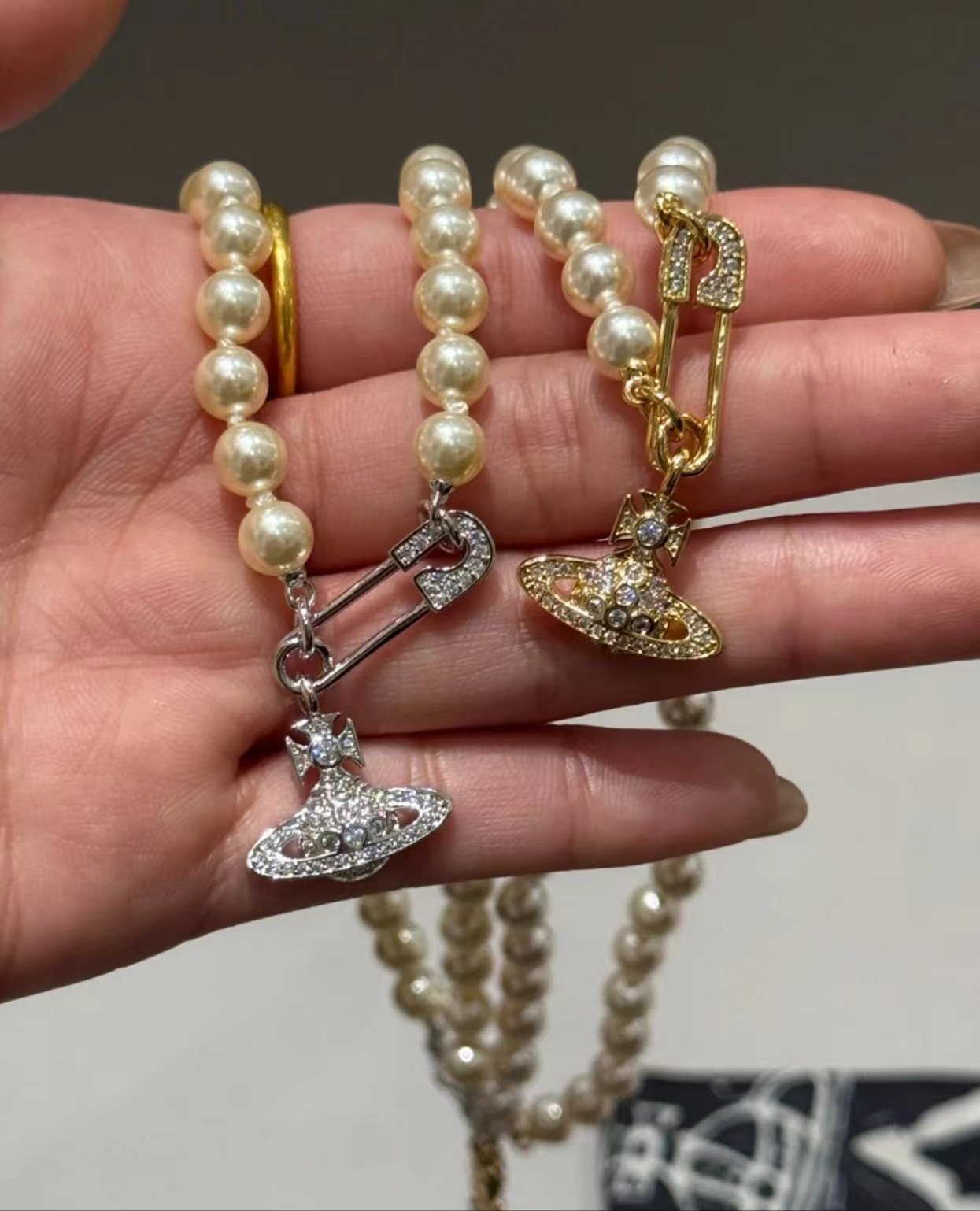 safety pin saturn pearl pendant necklace fashion women's collarbone chain safety pin saturn pearl pendant necklace fashion women's collarbone chain